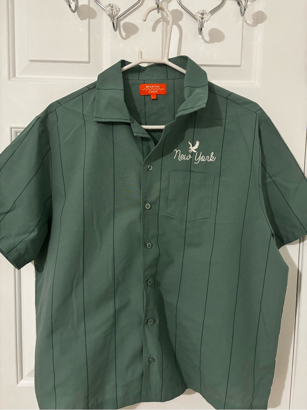 New York Embroidered Short-Sleeve Shirt - Forest Green